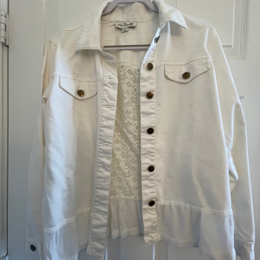 Simply Noelle White Lace-Back Jean Jacket